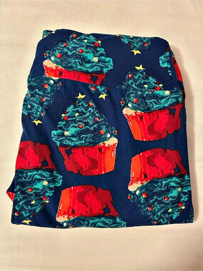 New LuLaRoe Christmas Tree Cupcake Leggings